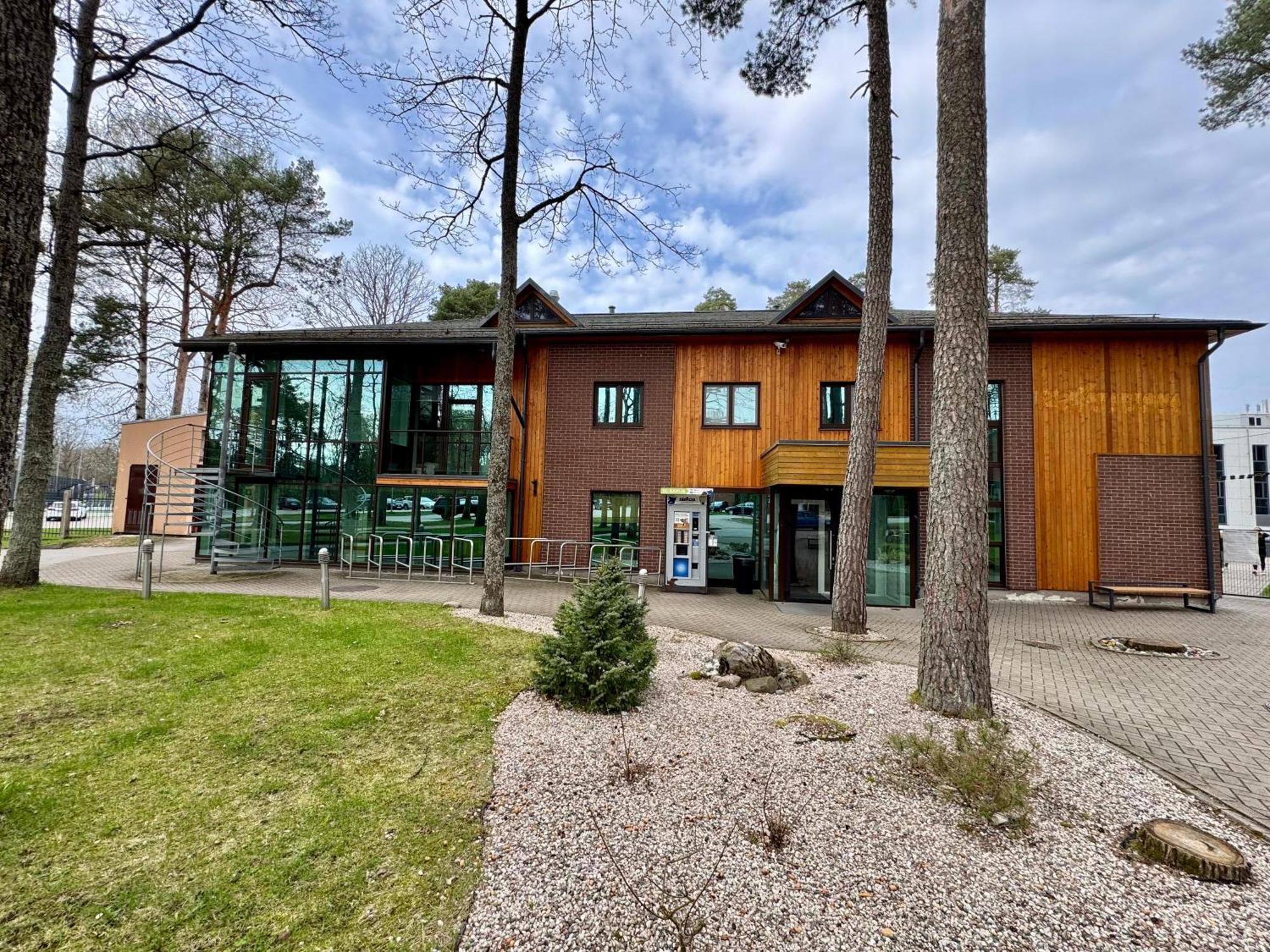 Sajutu Parka Hostelis Valmiera Bagian luar foto