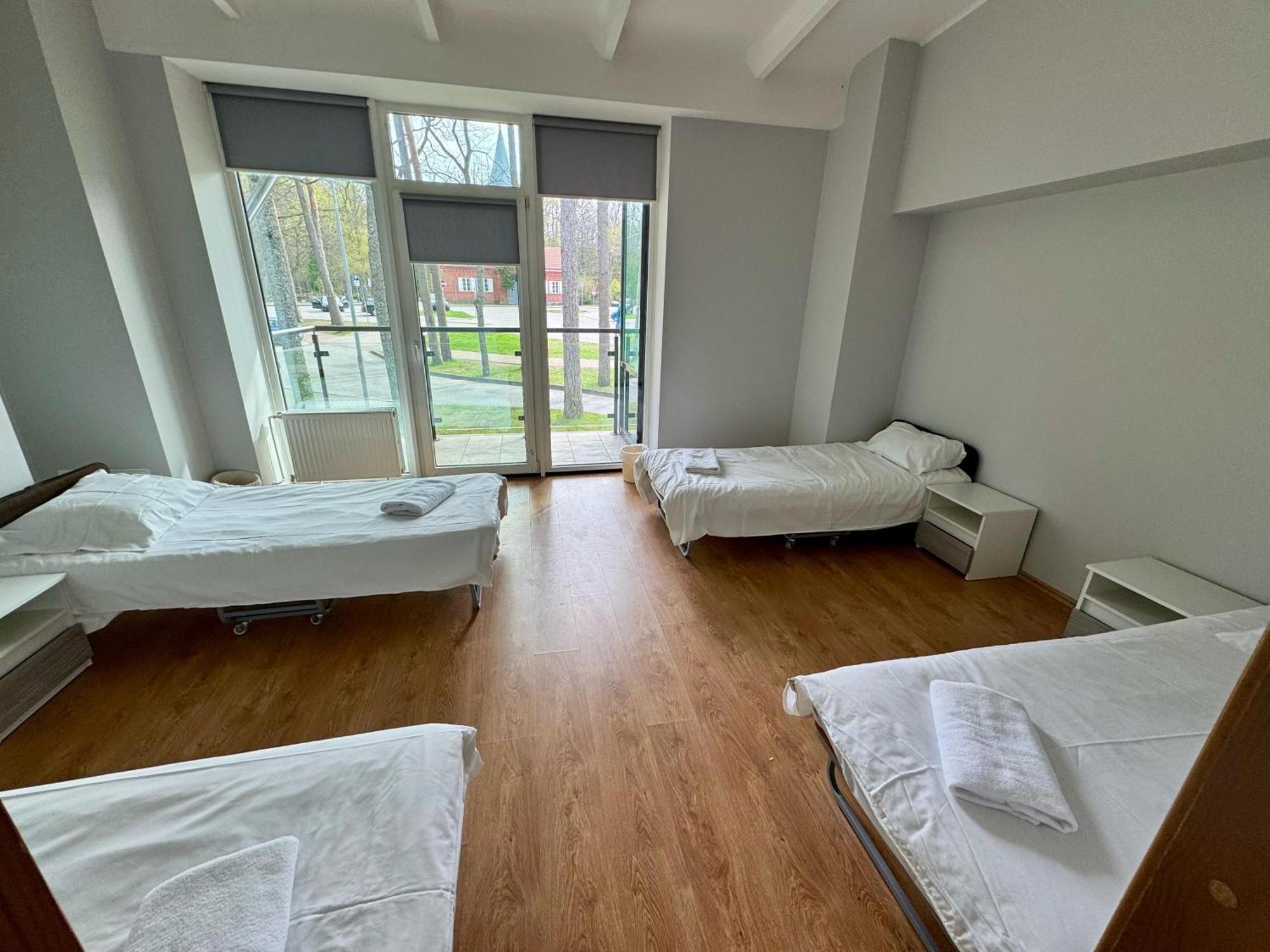 Sajutu Parka Hostelis Valmiera Bagian luar foto